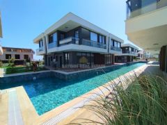 AQUA LIFE VILLAS